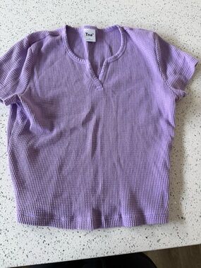 TNA Lavender Ribbed Notch-Neck Short Sleeve Tee